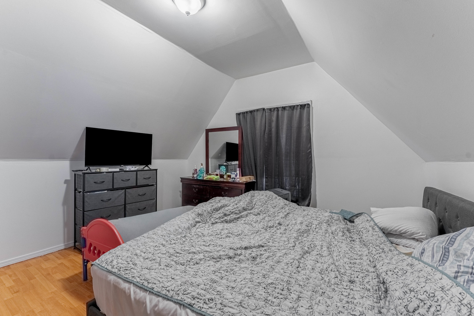 131 N Gifford Street