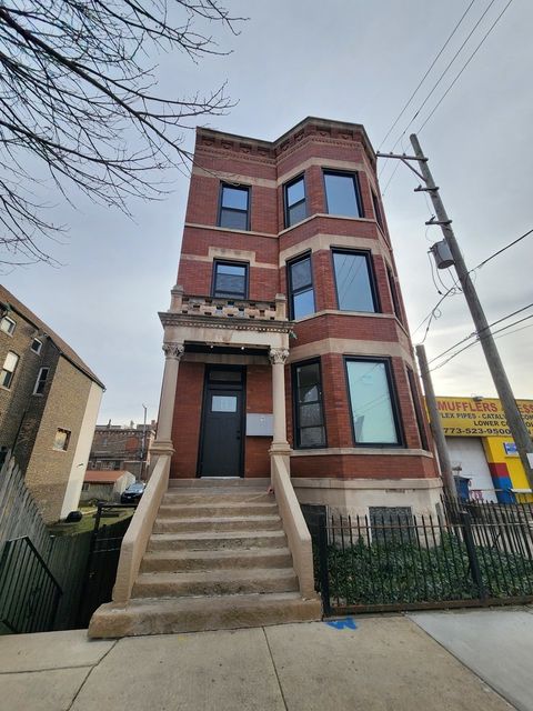 2345 W 23rd Street 3 Chicago IL 60608
