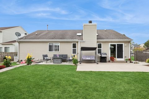 Tiny photo for 3040 Banbury Lane, Lake In The Hills, IL 60156 (MLS # 12480501)