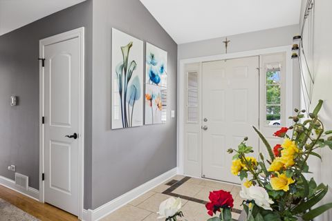Tiny photo for 3040 Banbury Lane, Lake In The Hills, IL 60156 (MLS # 12480501)
