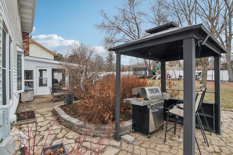 Tiny photo for 693 Exmoor Terrace, Crystal Lake, IL 60014 (MLS # 12581056)