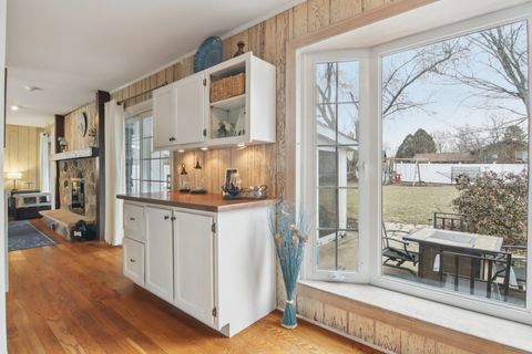 Tiny photo for 693 Exmoor Terrace, Crystal Lake, IL 60014 (MLS # 12581056)