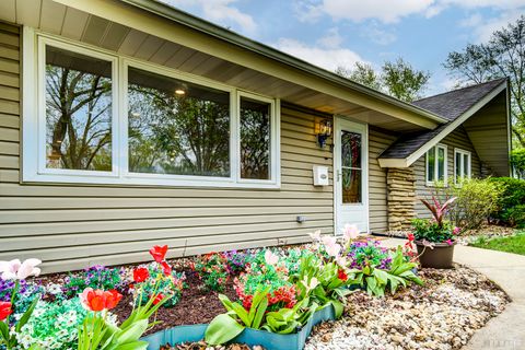 Tiny photo for 1904 Winston Lane, Schaumburg, IL 60193 (MLS # 12629104)