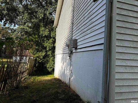 Tiny photo for 13253 N GREENBRIAR Road, Carterville, IL 62918 (MLS # EB460153)