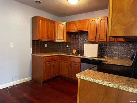 Tiny photo for 13253 N GREENBRIAR Road, Carterville, IL 62918 (MLS # EB460153)