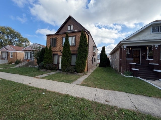 1409 Grove Avenue