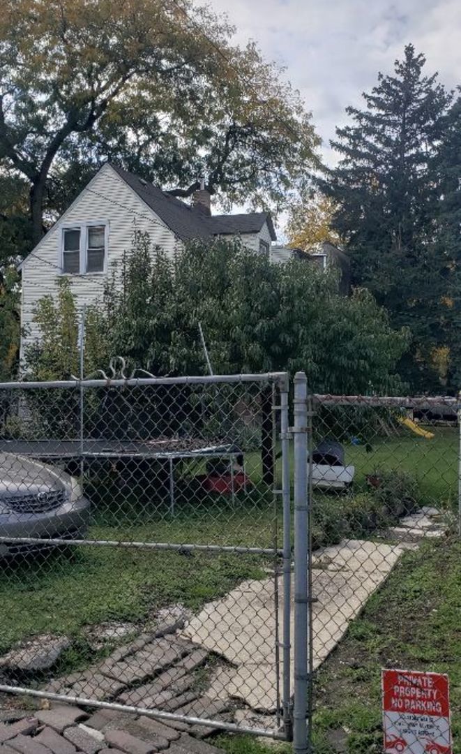 1937 N Kedzie Avenue