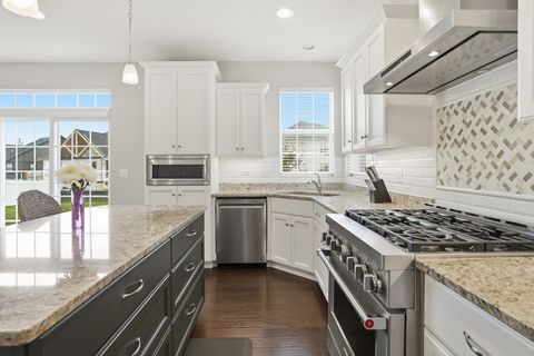 Tiny photo for 25415 W Rock Drive, Plainfield, IL 60586 (MLS # 12527644)