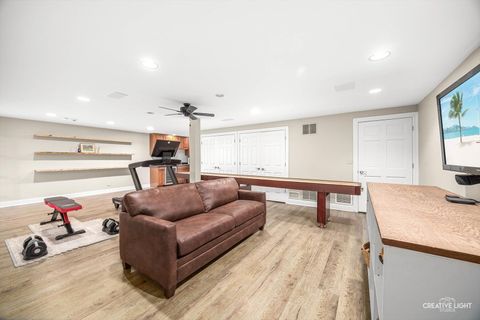 Tiny photo for 607 E Prairie Avenue, Wheaton, IL 60187 (MLS # 12551488)