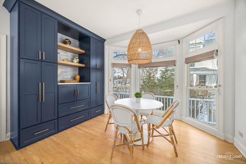 Tiny photo for 607 E Prairie Avenue, Wheaton, IL 60187 (MLS # 12551488)