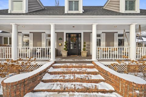 Tiny photo for 607 E Prairie Avenue, Wheaton, IL 60187 (MLS # 12551488)