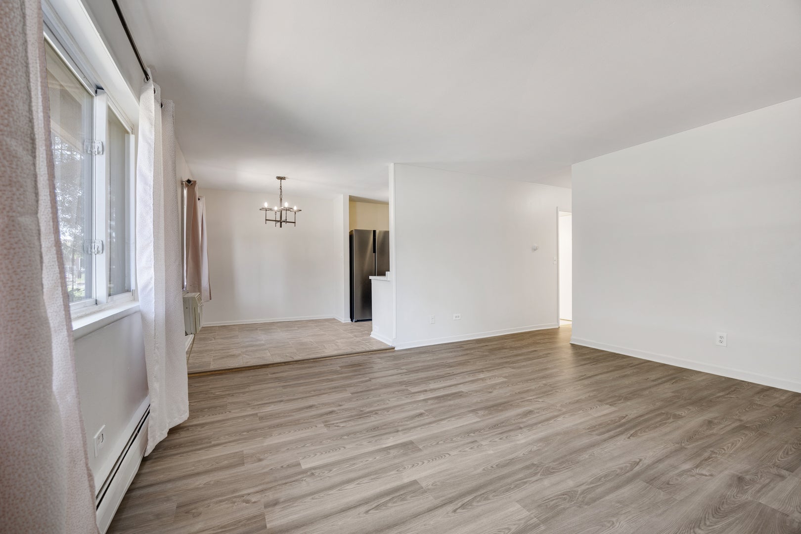 2308 Algonquin Road 7