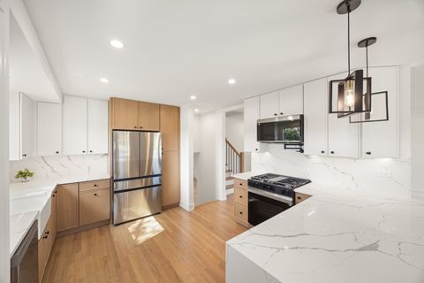 Tiny photo for 158 S Prairie Avenue, Bloomingdale, IL 60108 (MLS # 12491606)
