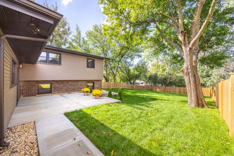 Tiny photo for 158 S Prairie Avenue, Bloomingdale, IL 60108 (MLS # 12491606)