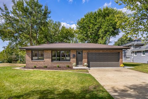 158 S Prairie Avenue Bloomingdale IL 60108