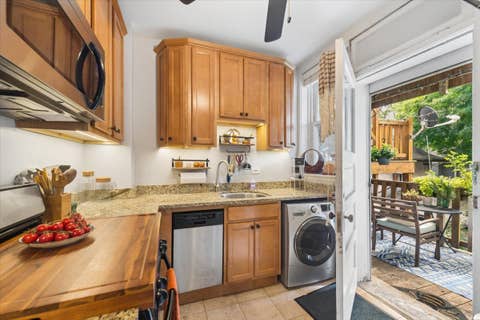 Tiny photo for 1243 W Thorndale Avenue #2E, Chicago, IL 60660 (MLS # 12726294)
