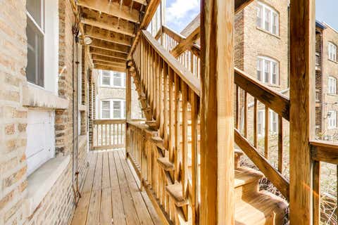 Tiny photo for 2345 W Glenlake Avenue #1, Chicago, IL 60659 (MLS # 12646951)