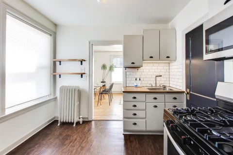 Tiny photo for 2345 W Glenlake Avenue #1, Chicago, IL 60659 (MLS # 12646951)