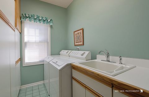 Tiny photo for 1283 Cranbrook Circle, Aurora, IL 60502 (MLS # 12580576)