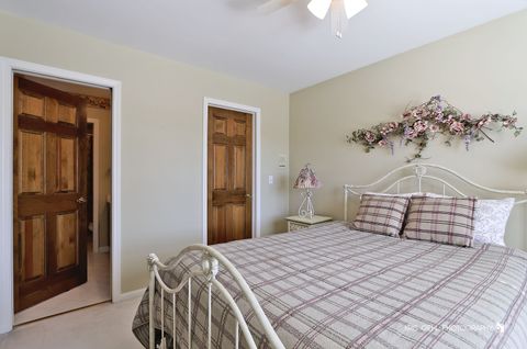 Tiny photo for 1283 Cranbrook Circle, Aurora, IL 60502 (MLS # 12580576)