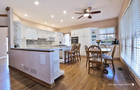 Tiny photo for 1283 Cranbrook Circle, Aurora, IL 60502 (MLS # 12580576)