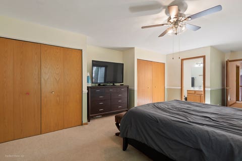 Tiny photo for 1360 Knottingham Drive, Gurnee, IL 60031 (MLS # 12710308)