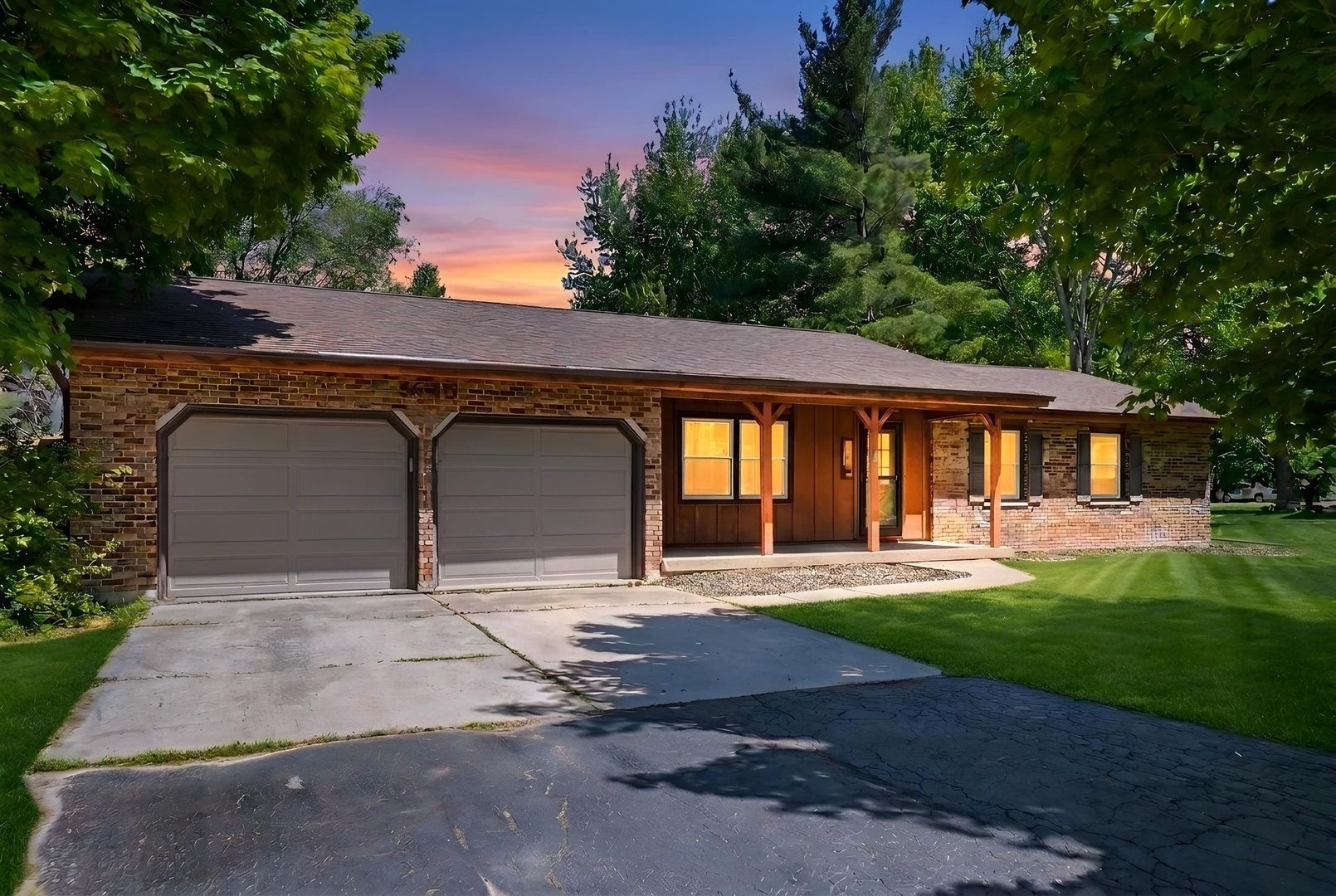 5645 S Beebe Drive