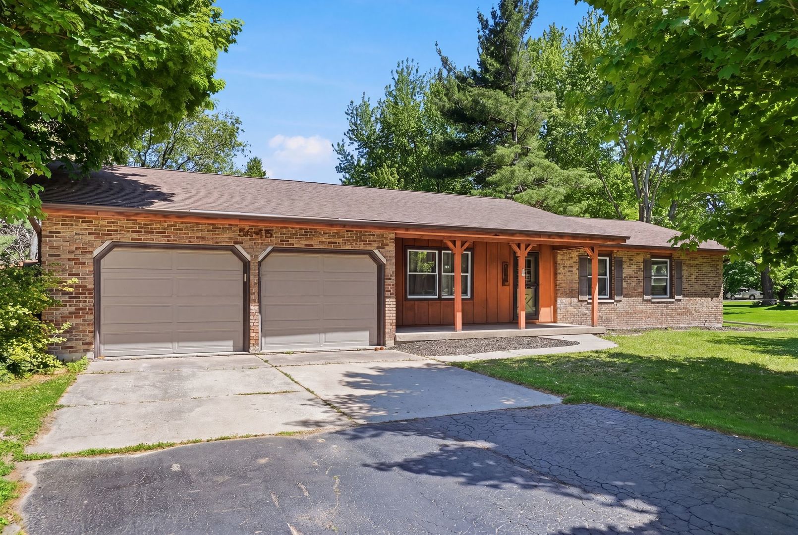5645 S Beebe Drive