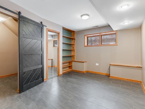 Tiny photo for 3219 N Richmond Street, Chicago, IL 60618 (MLS # 12531139)