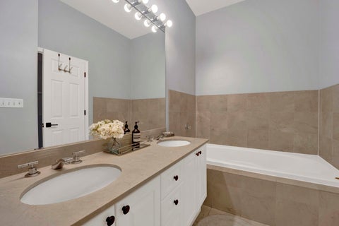 Tiny photo for 626 W Wrightwood Avenue #1E, Chicago, IL 60614 (MLS # 12745285)