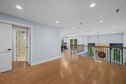 Tiny photo for 6834 N Kedvale Avenue, Lincolnwood, IL 60712 (MLS # 12778792)
