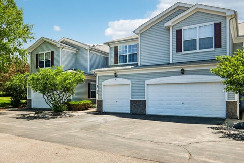 Photo of 2726 Kendall Crossing, McHenry, IL 60051 (MLS # 12651313)