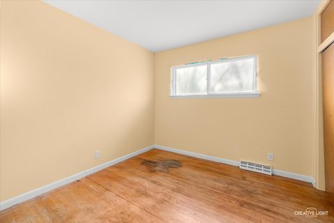 Tiny photo for 28 Seneca Drive, Montgomery, IL 60538 (MLS # 12589499)
