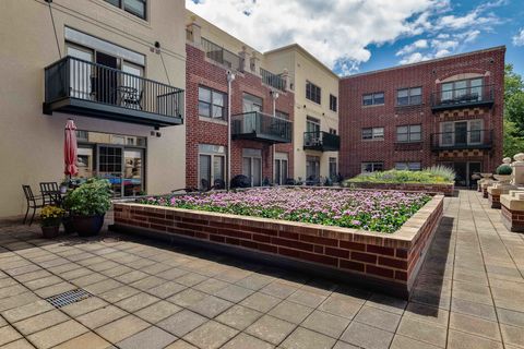 Tiny photo for 1107 Greenleaf Avenue #2F, Wilmette, IL 60091 (MLS # 12676368)