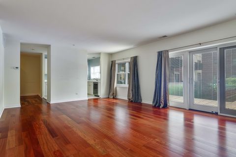 Tiny photo for 1107 Greenleaf Avenue #2F, Wilmette, IL 60091 (MLS # 12676368)