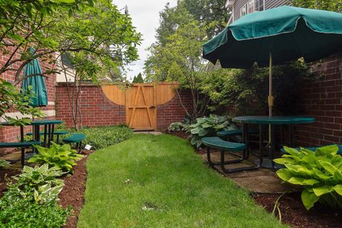 Tiny photo for 1107 Greenleaf Avenue #2F, Wilmette, IL 60091 (MLS # 12676368)