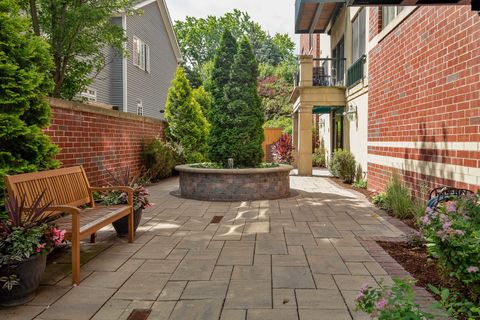 Tiny photo for 1107 Greenleaf Avenue #2F, Wilmette, IL 60091 (MLS # 12676368)
