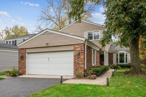 1653 McCraren Road Highland Park IL 60035