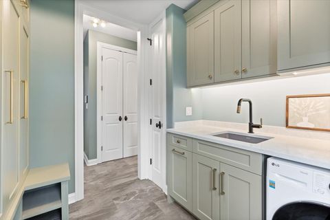 Tiny photo for 1021 Linden Lane, Glenview, IL 60025 (MLS # 12627069)