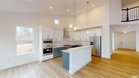 Tiny photo for Lot 15 Faiths Way, Bettendorf, IA 52722 (MLS # 12605873)