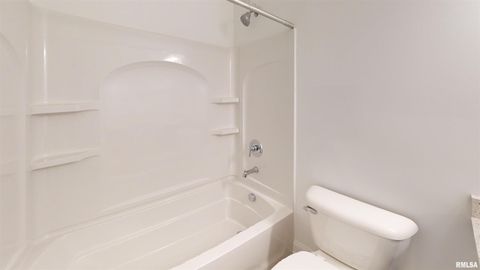 Tiny photo for Lot 15 Faiths Way, Bettendorf, IA 52722 (MLS # 12605873)