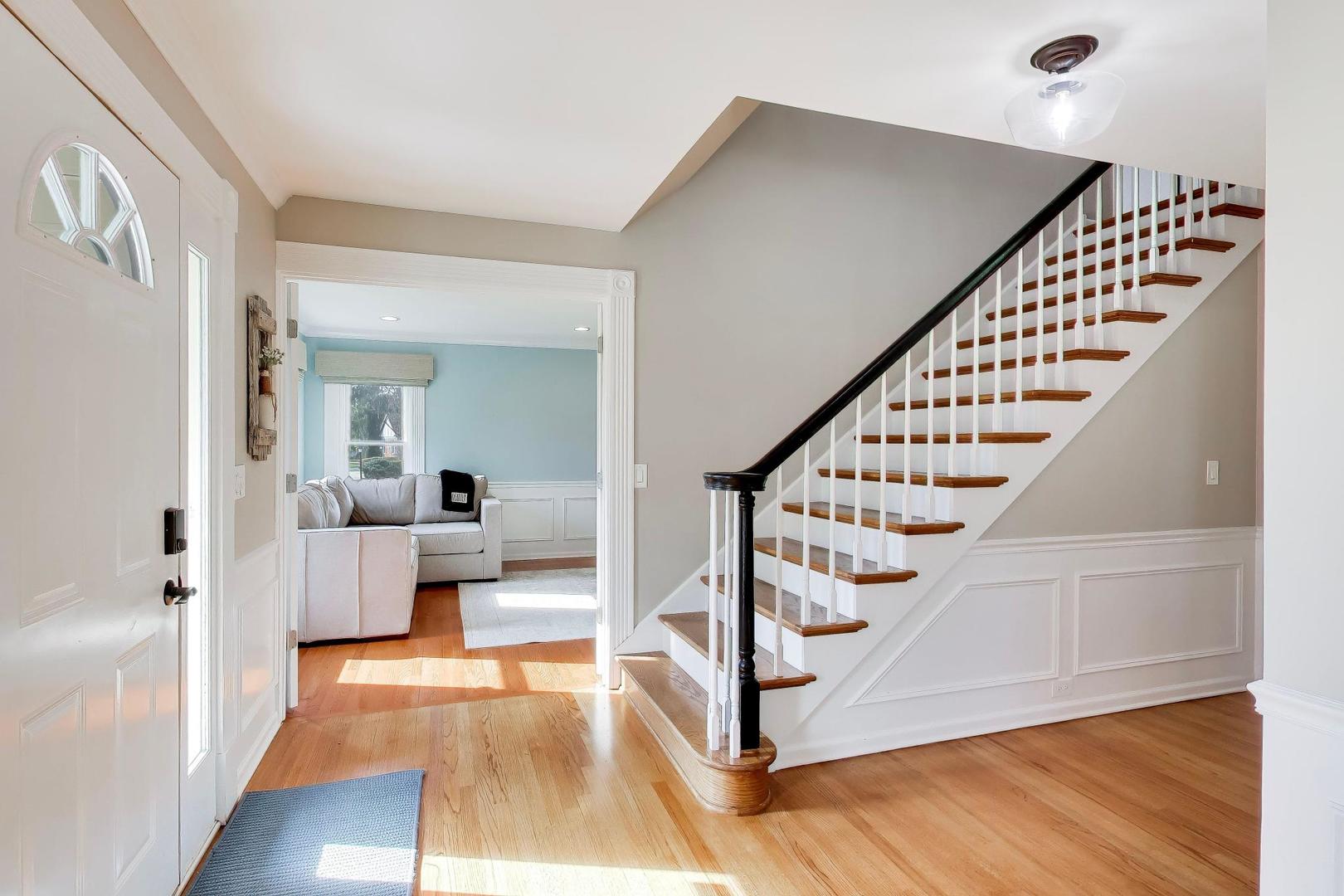 21752 N Mayfield Lane