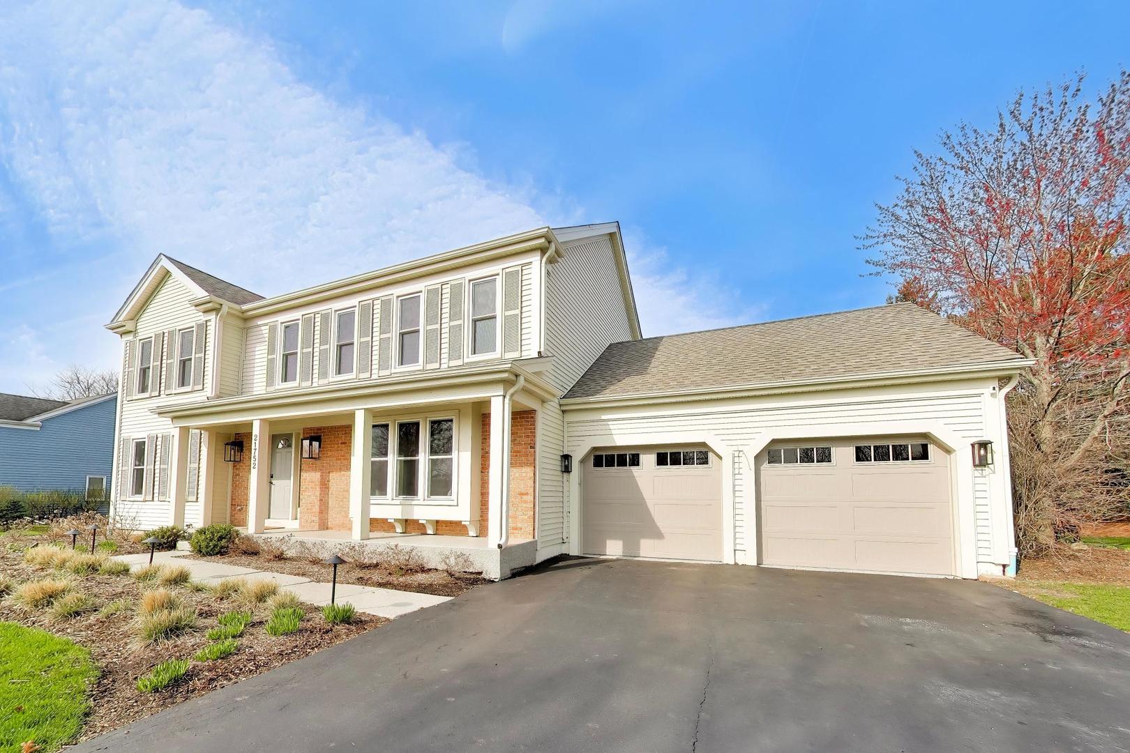 21752 N Mayfield Lane