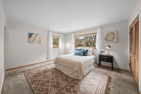 Tiny photo for 806 S Elm Street, Mount Prospect, IL 60056 (MLS # 12763273)
