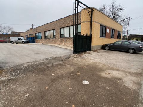 3600 S albany Avenue Chicago IL 60632