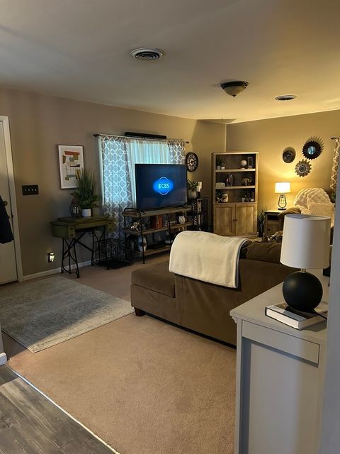 Tiny photo for 823 N 10th Street, Mt Vernon, IL 62864 (MLS # 12631590)