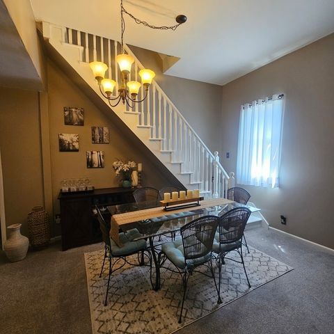 Tiny photo for 823 N 10th Street, Mt Vernon, IL 62864 (MLS # 12631590)