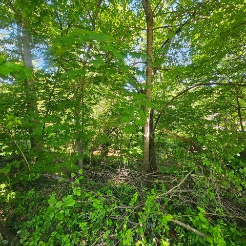 Tiny photo for 823 N 10th Street, Mt Vernon, IL 62864 (MLS # 12631590)