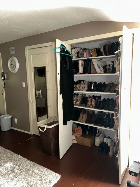 Tiny photo for 823 N 10th Street, Mt Vernon, IL 62864 (MLS # 12631590)
