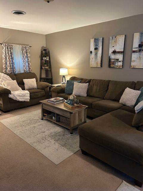 Tiny photo for 823 N 10th Street, Mt Vernon, IL 62864 (MLS # 12631590)